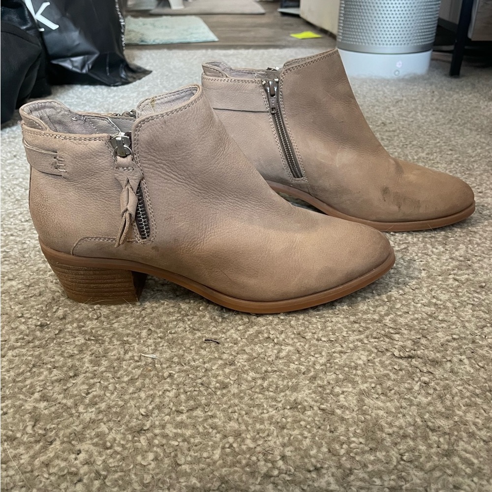 Steve Madden Leather Booties
